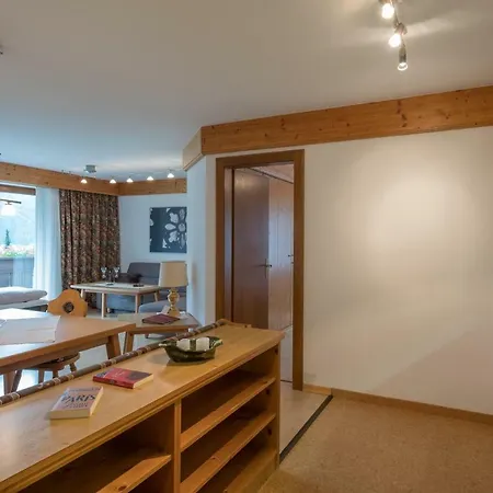 Ferienwohnung Haus Montana Elbigenalp Exterior foto
